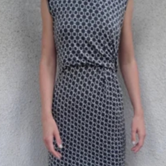๐ฏAuth. MaxMara dress - Picture 7 of 9